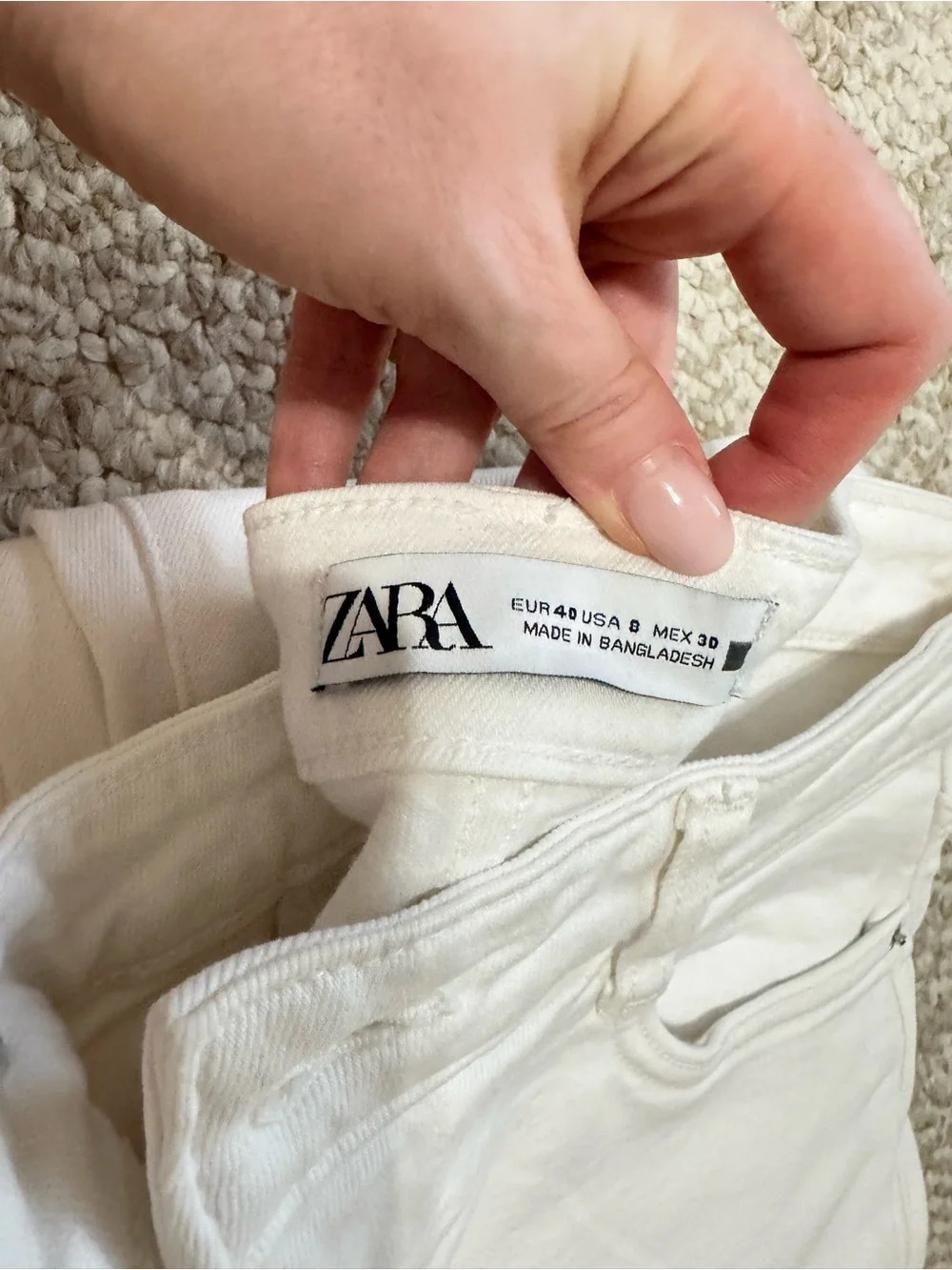 NEW ZARA WHITE JEANS